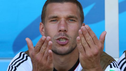 Lukas Podolski podría llegar a la Liga MX o a la MLS.