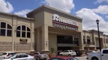 Randalls cierra más tiendas.