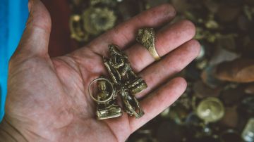 Amuletos hechos a mano para la buena suerte.