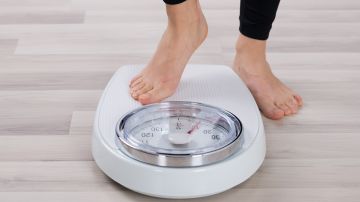 El sobrepeso es el resultado de las interacciones entre la genética, la alimentación, la actividad física y otras variables medioambientales.