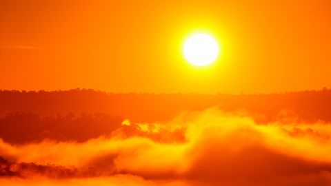Se aprecian claramente las celdas de la superficie solar.