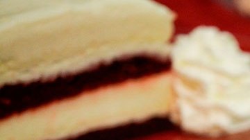 Puedes escoger una rebanada de las más de 30 diferentes tartas de queso que ofrece esta tienda.