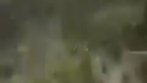 VIDEO: Soldados mexicanos agredidos con piedras y cohetones por fumigar plantío de amapola