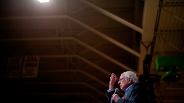 El aparato del partido demócrata podría evitar que Sanders sea su candidato.