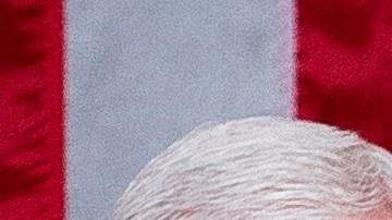 La demócrata rompió sus copias del discurso cuando Trump terminó.