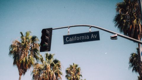 Localidades en California / Créditos: Fotógrafo Vital Sinkevich vía Unsplash