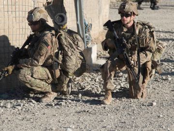 Soldados de EEUU junto a militares de Afganistán durante un ejercicio.