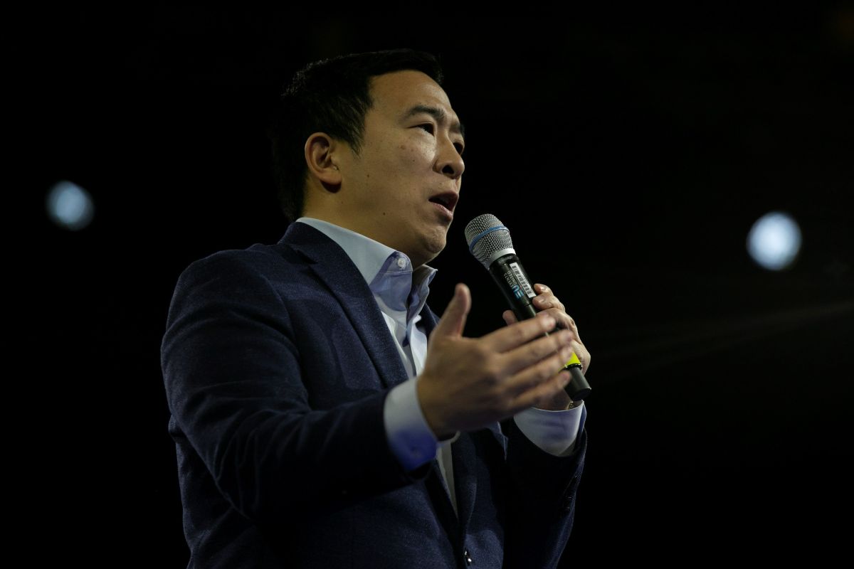 Andrew Yang en campaña.