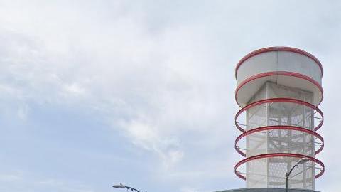 El simbólico edificio que hasta ahora ha ocupado la tienda de discos Amoeba, en Hollywood.