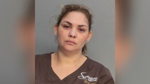 Ana Friarosario, de 33 años, permanece en una cárcel del condado de Miami-Dade.