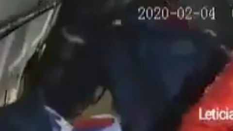 Asalto en transporte pública.