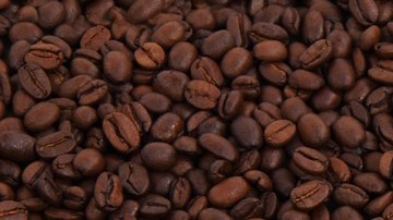 El café filtrado y el café instantáneo casi no contienen diterpenos, sustancias que pueden elevar el colesterol malo LDL y los triglicéridos