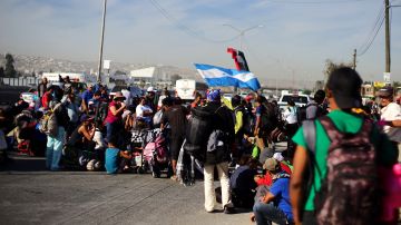 Cientos de centroaméricanos 
dicen huir de sus países debido a la violencia.  / foto: Manuel Ocaño.