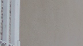 Los niños llegan contentos a las 8:30 a.m. al lugar.