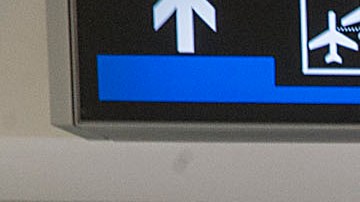 Pasajeros en el control de seguridad del aeropuerto de Miami.