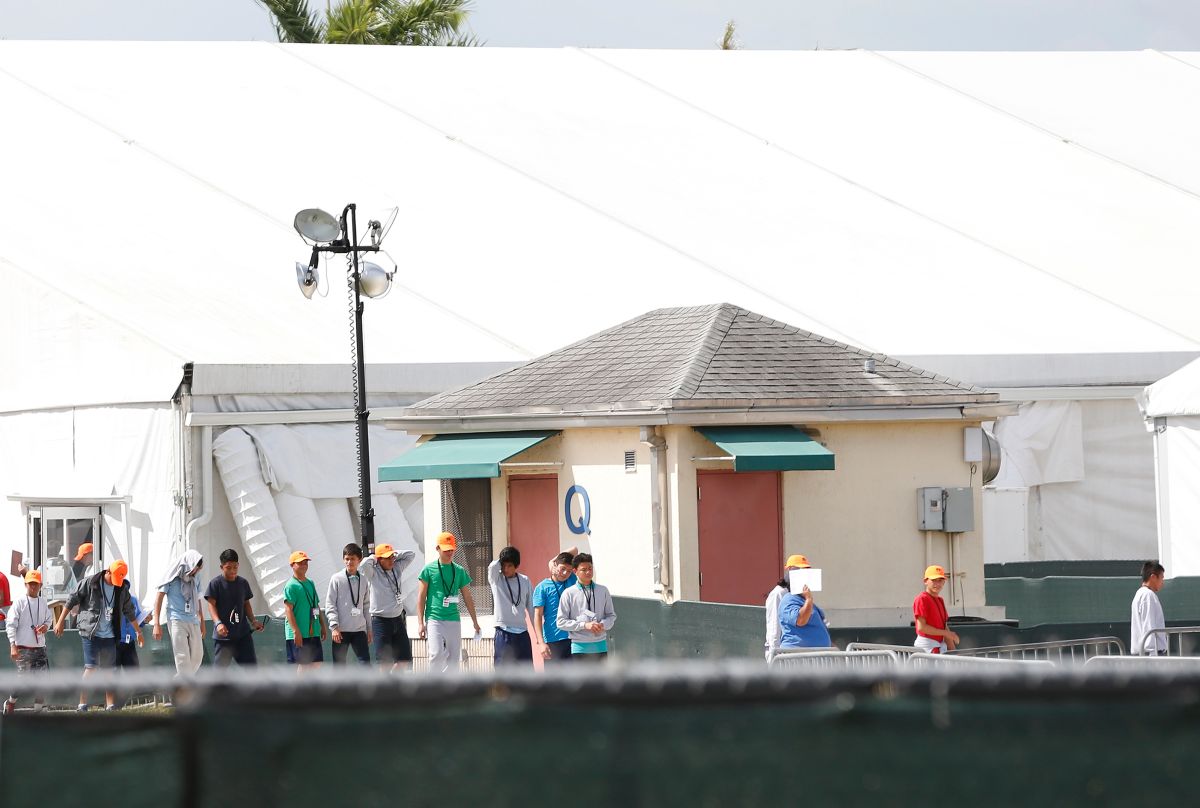 El centro de detención de niños migrantes de Homestead, en Florida.