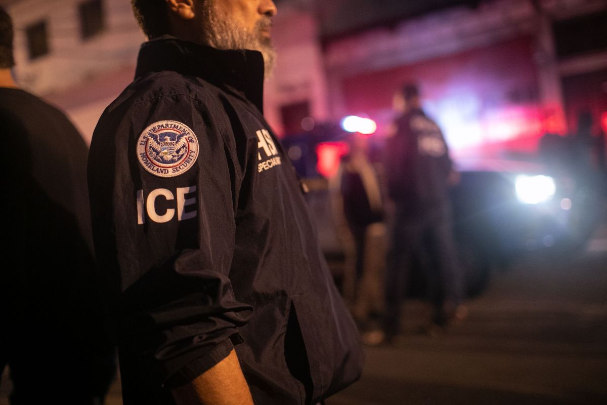 Activistas presionan para que ICE retorne a ciertos inmigrantes deportados