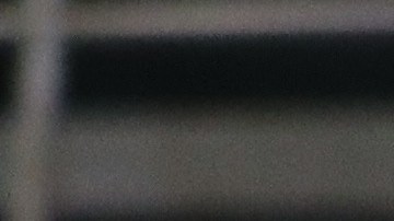 Espectadores aplauden a Elizabeth Warren en un mitin de campaña en Iowa City.