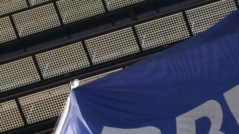 BBVA banco Plastilina Mosh video