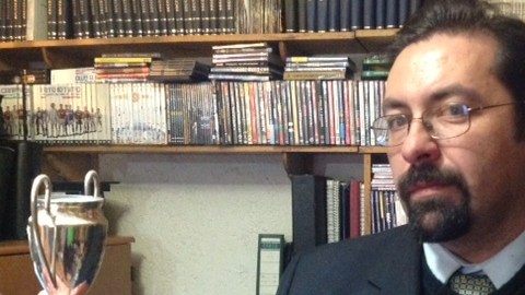 Jorge Witker en 2013 su asombroso estudio 100% de futbol en la Ciudad de México.