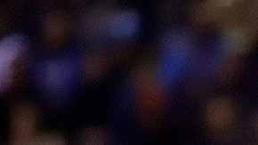 Sebastián Córdova conduciendo la pelota.