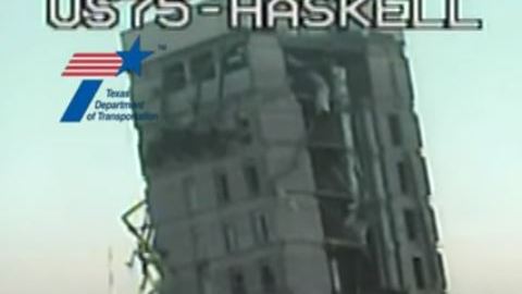 El edifico después de la implosión.