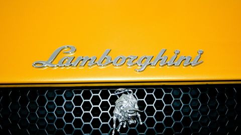 lamborghini-85731_1920