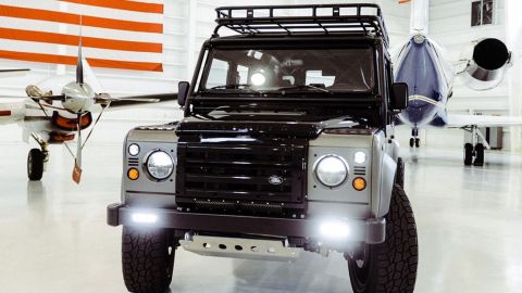 land-rover-defender-osprey-130220-03