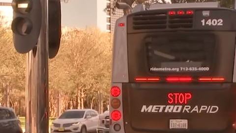 Estos autobuses tendrán prioridad y señales especiales en el tráfico.