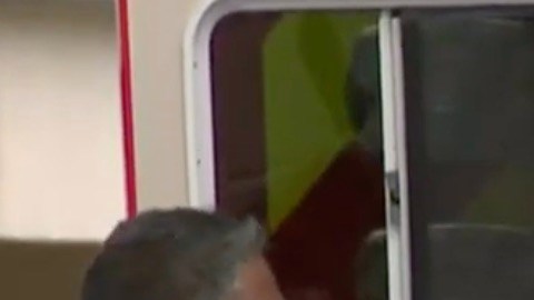 Michael Hughes fue recibido por sus compañeros del Departamento de Bomberos de Pompano Beach.