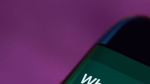 Usuarios de redes sociales alertaron sobre la falla de seguridad en WhatsApp.