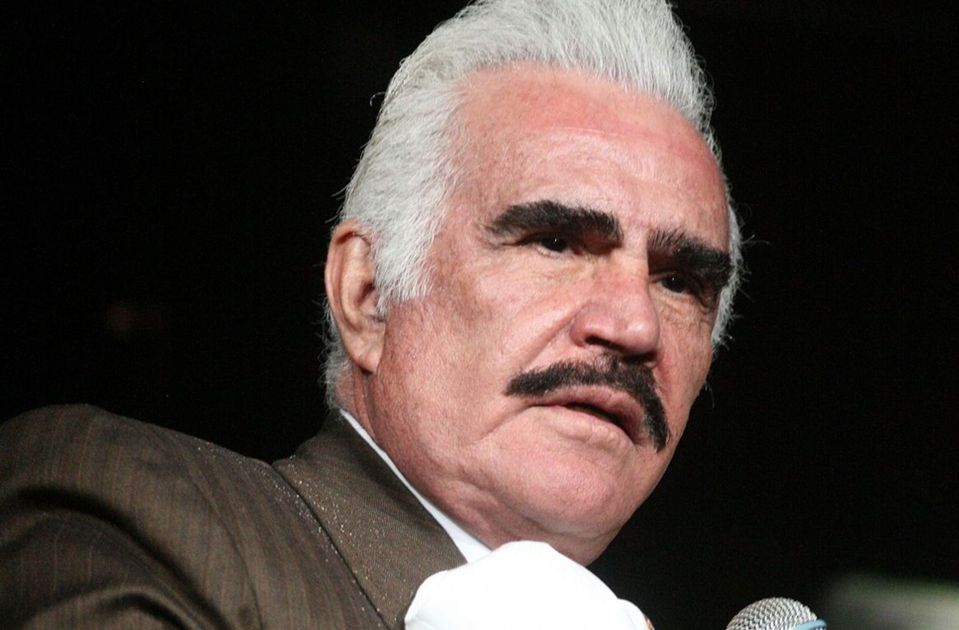 Vicente Fernández: Médicos confirman que ya se encuentra ...