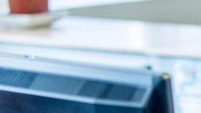 Los jefes deben hablar con las personas que posponen las tareas laborales y retrasan a la compañía.