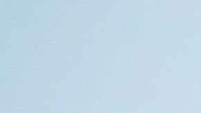 El ventilador médico ayuda al paciente a respirar.