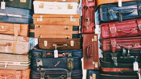 6 trucos para que todo quepa en tu maleta
*Foto: Caroline Selfors vía Unsplash.