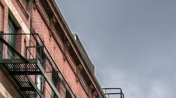 8 tips para caminar por las calles de un país que no es el tuyo
*Foto: Zachary Shakked vía Unsplash