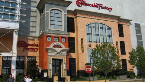 The Cheesecake Factory es uno de los restaurantes estadounidenses que tienen un gran arraigo con los fanáticos de los postres.