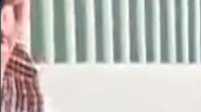 AMLO quiere comer a besos a menor