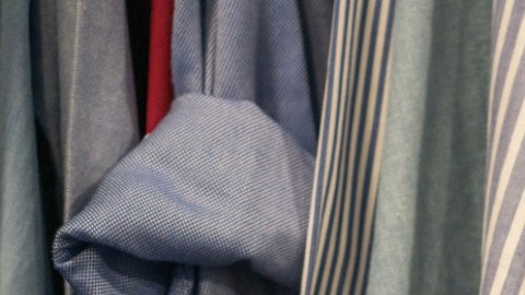 La aglomeración de ropa es una de las principales causas de que no sepas qué ponerte.