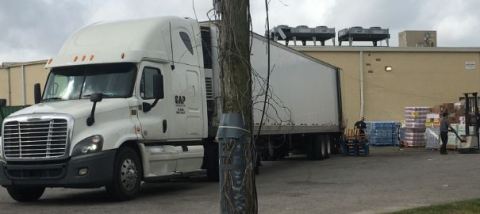 Camiones refrigerados es un recurso necesario en Texas.