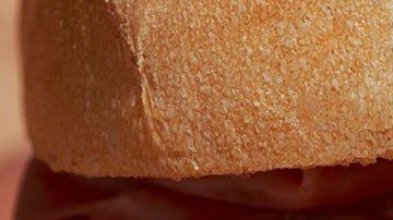 Este producto está hecho de partes del animal que normalmente la gente no compra.