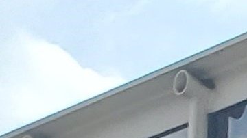 El gobierno de Pasadena recordó que un bebé no deseado se puede entregar en estaciones de bomberos.