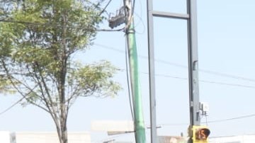 Además de la falta de insumos, ahora el personal del IMSS es víctima de agresiones.