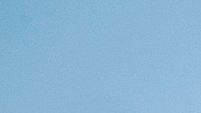 Mark Esper (d) y Donald Trump ven cómo el buque hospital USNS Comfort sale de Norfolk con destino a NY.