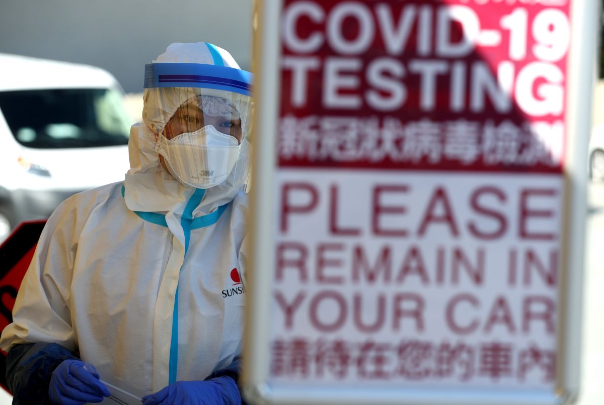 EEUU ofrece visas de trabajo a profesionales de la salud para combatir el coronavirus
