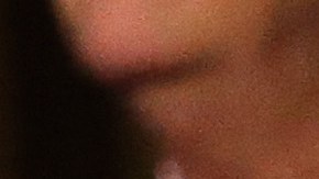 El príncipe William junto a la reina Isabel II.