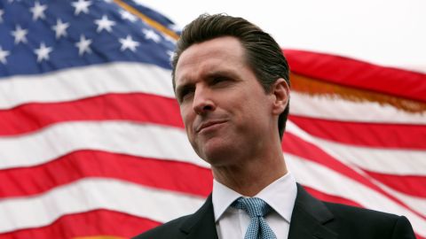 El gobernador de California Gavin Newsom.