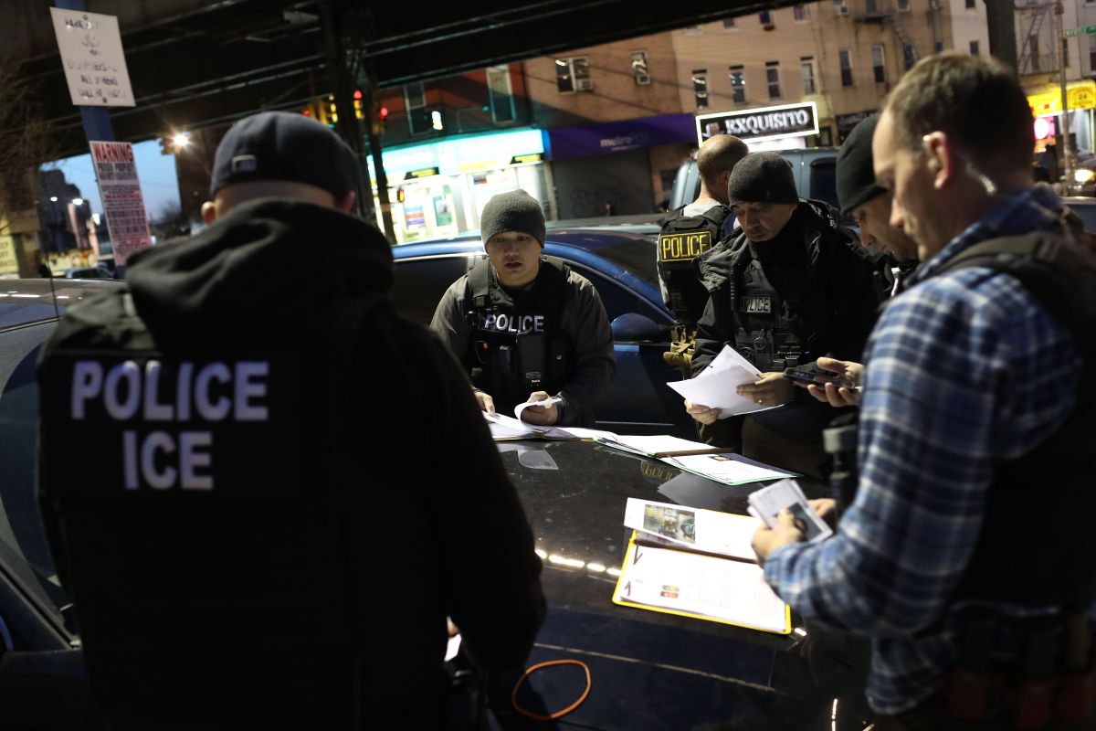ICE afirma que hará operativos focalizados a criminales o inmigrantes de alto riesgo.