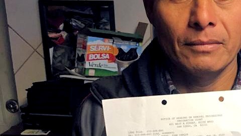 Humberto Díaz teme perder su caso migratorio. / foto: Manuel Ocaño.