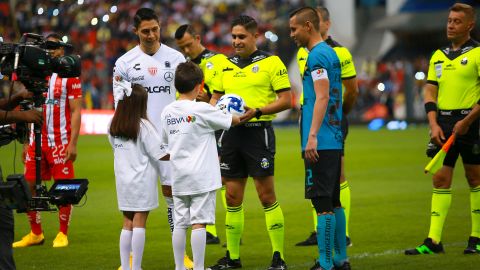 La ceremonia de protocolo en la Liga MX.